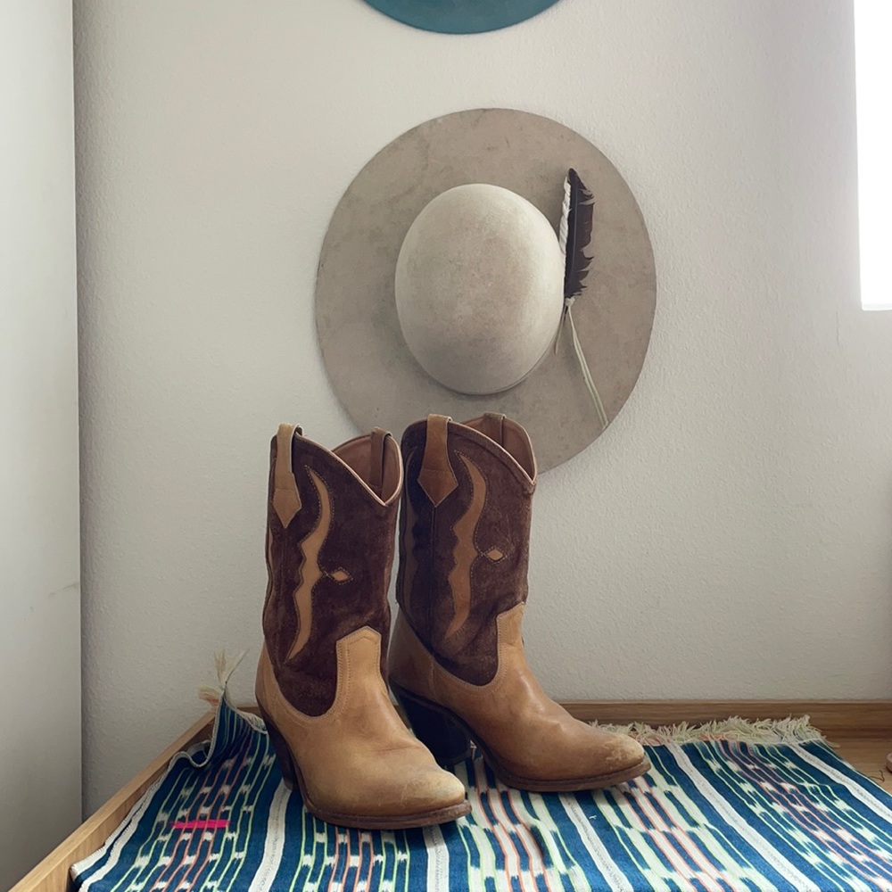 The best Vintage cowgirl boots